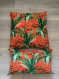 Coussin rectangle 30x50 cm, tissu coton épais imprimé de grands ananas très colorés pour donner une touche chaude à votre intérieur
