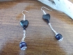 Boucles d'oreilles perles de verre coeur noir et ronde violet foncé