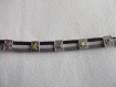 Bracelet suédine gris-noir, perles vertes