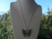 Collier long pendentif papillon et strass swarovski