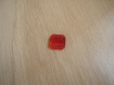 Cinq boutons carré à queu en pate de verre diamant rouge   10-76   +2