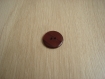 Trois boutons forme ronde marron bombé avec reflet nacré   20-1