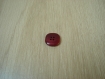 Cinq boutons forme carré arondie rouge bordeaux   23-10   +4