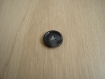 Cinqs boutons forme ronde noir marbré gris   12-35