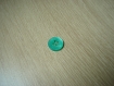 Cinqs boutons forme ronde vert en creux   3-41   +2