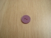 Trois boutons forme ronde violet nacré creux   2-59