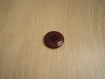  trois boutons plastique bordeaux forme ronde creux   7-69