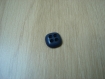 Deux boutons forme carré arrondie bleu nuit   13-86