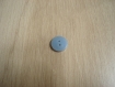 Quatre boutons vintage bleu avec dessin   13-70