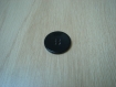 Cinq boutons cuvette noir plastique   26-33  +1