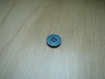 Quatre boutons marbré bleu avec petit rebord   19-12