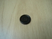Cinq boutons forme ronde noir 25mm   26-38  +1