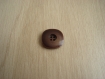 Trois boutons forme carré arondie beige marron   16-37