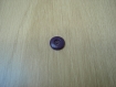 Cinq boutons violet creux au centre    2-21