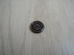 Cinq boutons marron vintage avec forme cranté   9-64  +1
