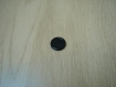 Cinq boutons forme ronde noir 22mm    26-45  +1