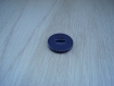 Cinq boutons à queu bleu violet plastique  13-13  +1