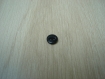 Trois boutons pâte de verre noir oeil de chat    10-93