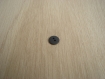 Quatre boutons rond en creux gris   14-65