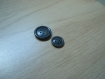 Lot de deux boutons gris granite marbré   14-22