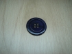 Deux boutons plat violet avec motifs marbré 33-6