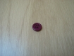 Deux boutons plastique violet claire avec rebord  2-83