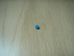 Trois perles 7 mm bleu  25-90