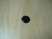 Trois boutons rond de couleur noir bombé  29-71