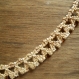 Collier fil coton couleur beige doré et perles de rocaille
