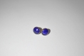 Boucles d'oreille puce cabochon rond bleu profond 11mm