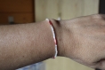 Bracelet perle miyuki, perles blanc nacre et rouge rose, bracelet élastique, fait main, idée cadeau, anniversaire