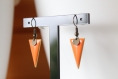 Boucles d'oreilles orange mandarine, graphique, sequin émaillé triangle, rond bronze, idée cadeau, minimaliste