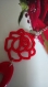Collier long a chaîne avec perles en fleurs plastic rouge femme fille