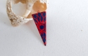 2 pendentifs émaillés rouge et bleu transparent 2 faces 42,5x18 mm