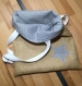  sac de plage,tote bag ,sac en toile de jute et coton géométrique gris.