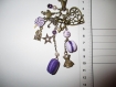 Porte clés ou bijou de sac conte de fées et princesses  macarons violets 