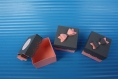 Mini boites à dragées carrées rose et gris