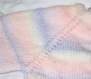 Brassière en camaïeu de rose à bleu tricotée main taille 6 mois