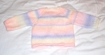 Brassière en camaïeu de rose à bleu tricotée main taille 6 mois
