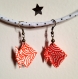 Boucles d'oreilles origami blanches et oranges . motif vagues japonaises.
