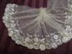 N° 5 dentelle tulle souple couleur champagne broderie fleurie