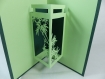 Carte bambou en relief kirigami 3d couleur vert foncé et vert golf