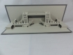 Carte tower bridge en relief kirigami 3d couleur gris et gris perle