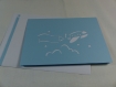 Carte avion avec ruban couverture en kirigami couleur bleu alizé et blanc