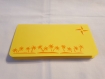 Carte nativité en kirigami 3d couleur jaune soleil et ivoire