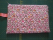 Trousse en coton double motif rose et ruban 