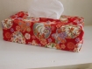 Housse pour boite à kleenex en tissu japonais fond rouge et fleurs