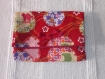 Jolie pochette en tissu japonais multiusages fond bordeaux et boules géométriques