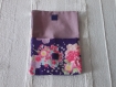Jolie pochette en tissu japonais multiusages fond violet et fleurs roses