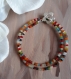 N°613 bracelet argenté avec des perles de rocaille multicolores